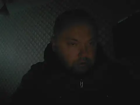 Snapshot of Rob1874 chatting on February 15, 2:58 pm Rob1874 online show from February 15, 2:58 pm