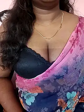 Snapshot of Sravani_ chatting on February 28, 5:19 am Sravani online show from February 28, 5:19 am