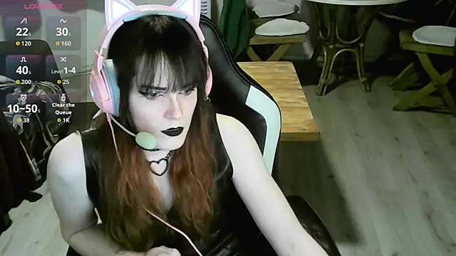 Samanteased online show from February 22, 5:44 pm