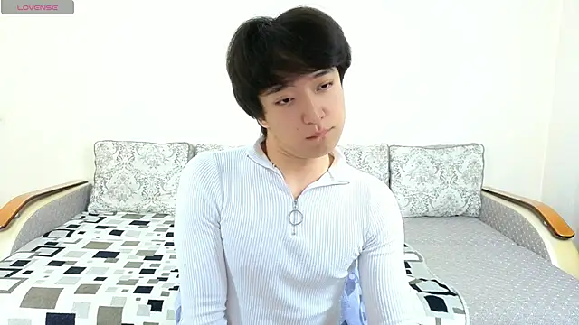 Snapshot of DianInav chatting on April 28, 2:44 pm DianInav online show from April 28, 2:44 pm