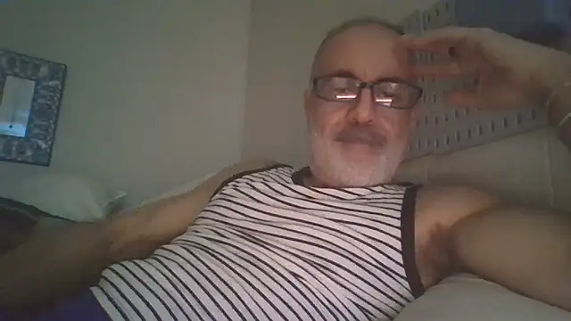 Nightstikk8 online show from February 17, 4:53 am