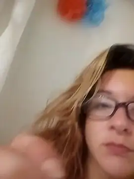 MissBella0969 online show from March 11, 3:12 am