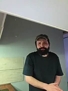 SquishedGod online show from May 9, 2:28 am