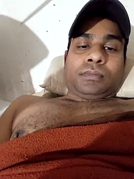 Snapshot of Amina___trans__sexy chatting on February 23, 7:33 pm Amina trans sexy online show from February 23, 7:33 pm