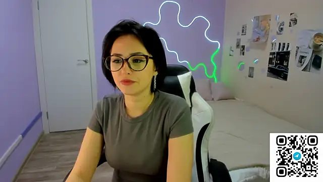 Mary Rice online show from March 4, 1:11 am