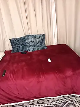 Snapshot of Mimirosexxx chatting on February 17, 12:18 am Mimirosexxx online show from February 17, 12:18 am