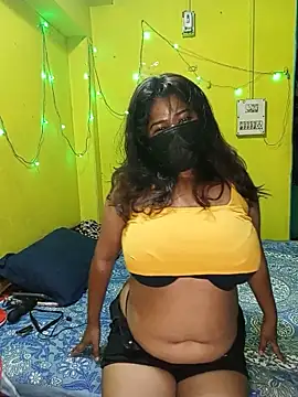 Snapshot of NISHHAA chatting on June 16, 9:50 pm NISHHAA online show from June 16, 9:50 pm