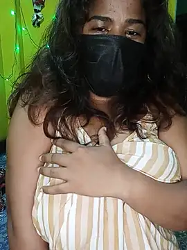Snapshot of NISHHAA chatting on June 26, 6:56 pm NISHHAA online show from June 26, 6:56 pm