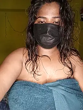 Snapshot of NISHHAA chatting on July 4, 12:22 pm NISHHAA online show from July 4, 12:22 pm