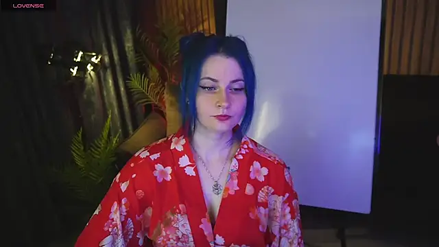 Snapshot of AlisaGracee chatting on June 12, 7:02 pm AlisaGracee online show from June 12, 7:02 pm