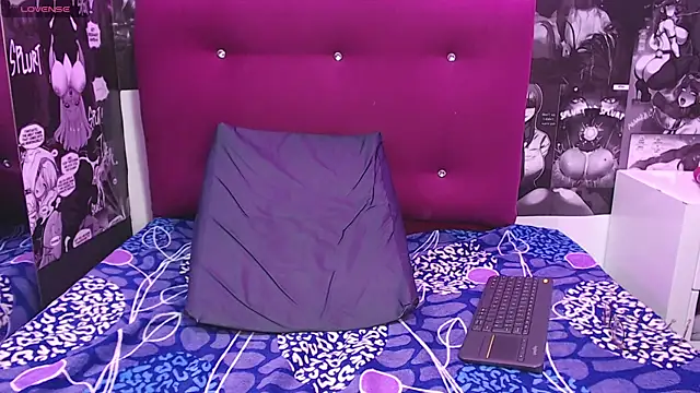 violet angel13 online show from April 12, 2:00 pm