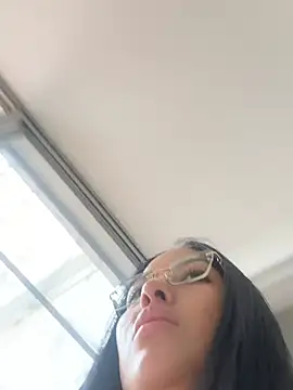 Snapshot of MegannNoireX chatting on May 8, 3:39 pm MegannNoireX online show from May 8, 3:39 pm