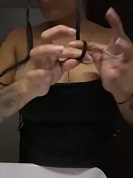 Snapshot of MegannNoireX chatting on June 2, 11:51 pm MegannNoireX online show from June 2, 11:51 pm