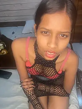 Snapshot of Rani1993 chatting on February 16, 6:26 pm Rani1993 online show from February 16, 6:26 pm