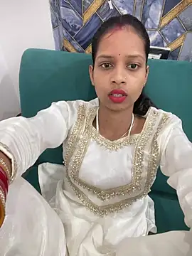 Snapshot of Rani1993 chatting on February 24, 6:06 pm Rani1993 online show from February 24, 6:06 pm