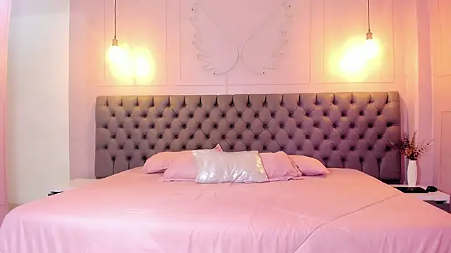 hillary bigbutt online show from March 9, 3:43 am