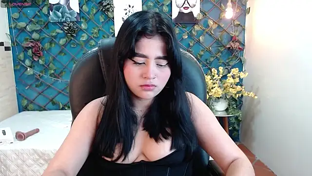 Snapshot of mila_quin chatting on June 28, 12:00 pm mila quin online show from June 28, 12:00 pm