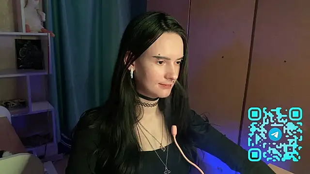 MabelDefina online show from April 1, 1:41 pm