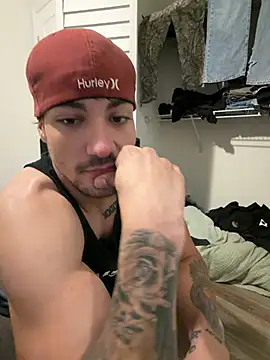 Alejandrosolerxxx online show from February 21, 1:06 am