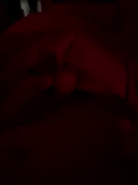 Snapshot of shark822 chatting on February 25, 9:13 pm shark822 online show from February 25, 9:13 pm