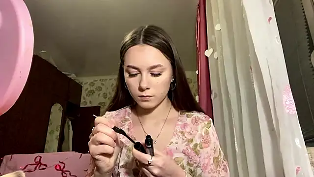 StephaniCute online show from March 5, 3:08 pm