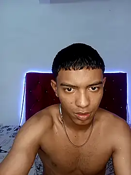 Snapshot of Nucita_hot69 chatting on March 2, 6:36 am Nucita hot69 online show from March 2, 6:36 am