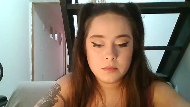 PutaYasmim online show from April 21, 12:34 am