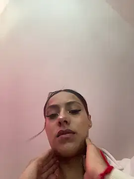 Emily-Fire online show from April 17, 4:32 pm