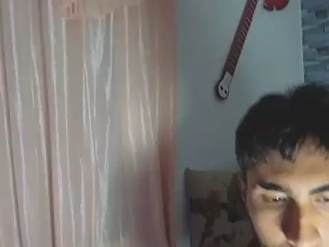 Snapshot of Justdavid_ chatting on May 5, 3:14 am Justdavid online show from May 5, 3:14 am