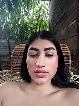 Snapshot of Julianiss chatting on March 6, 9:11 pm Julianiss online show from March 6, 9:11 pm