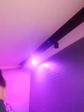 Snapshot of On_ViBE chatting on February 26, 12:31 am On ViBE online show from February 26, 12:31 am