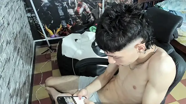 wex 077 online show from March 21, 1:43 am