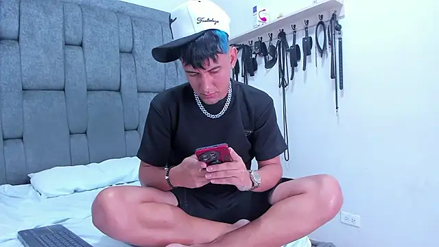 STEVEN OS online show from March 17, 4:28 am