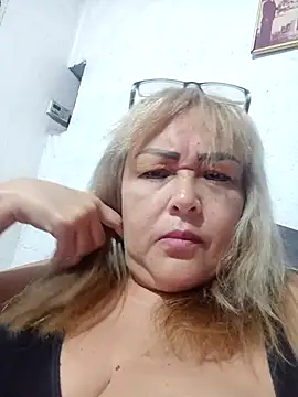 Snapshot of milena202610 chatting on February 26, 1:37 am milena202610 online show from February 26, 1:37 am