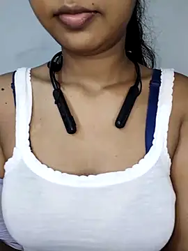 Snapshot of ASHANYA_JAYASOORIYA chatting on May 19, 5:25 am ASHANYA JAYASOORIYA online show from May 19, 5:25 am