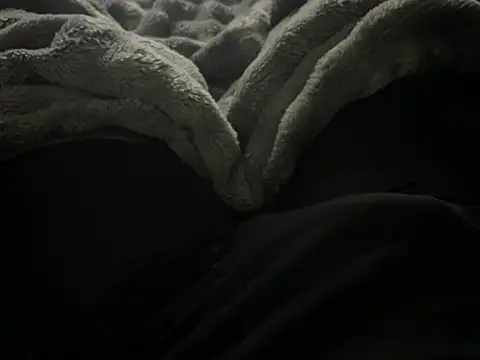 Snapshot of kakarot241515 chatting on February 26, 3:27 am kakarot241515 online show from February 26, 3:27 am