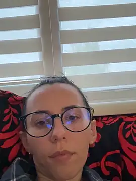 Oliviyalove  online show from June 2, 5:37 pm