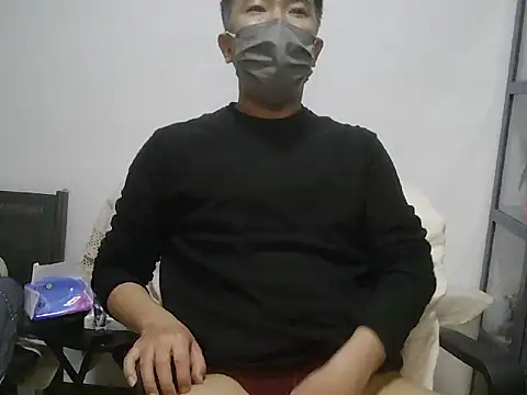 Snapshot of cxyz_222 chatting on February 24, 12:25 pm cxyz 222 online show from February 24, 12:25 pm