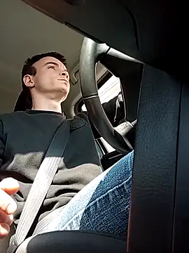 thom7246 online show from March 21, 10:53 am