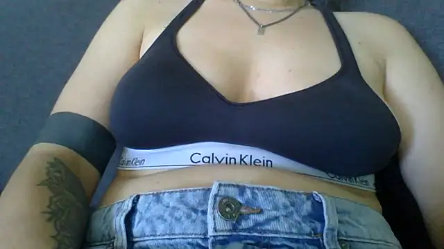 Geileboef28 online show from June 23, 10:46 am