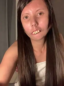 Snapshot of lady_moon09 chatting on February 21, 10:38 am lady moon09 online show from February 21, 10:38 am