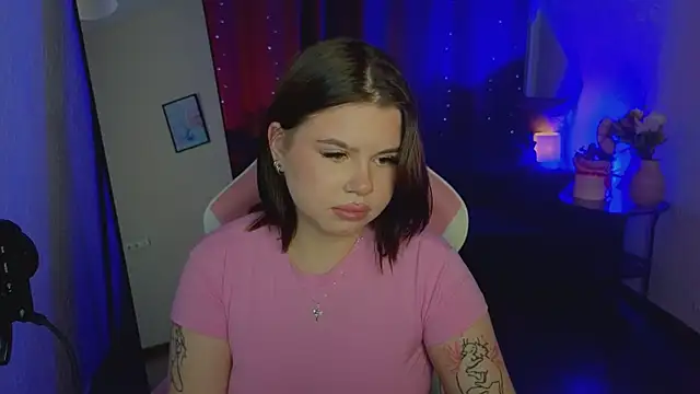 Monica Dacher online show from February 25, 9:46 pm