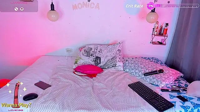 Snapshot of moni_bbw chatting on April 26, 4:48 pm moni bbw online show from April 26, 4:48 pm