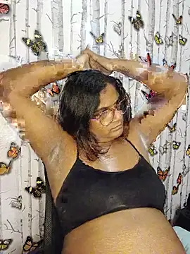 Snapshot of indianstrawberrylips4u chatting on June 12, 5:45 pm indianstrawberrylips4u online show from June 12, 5:45 pm
