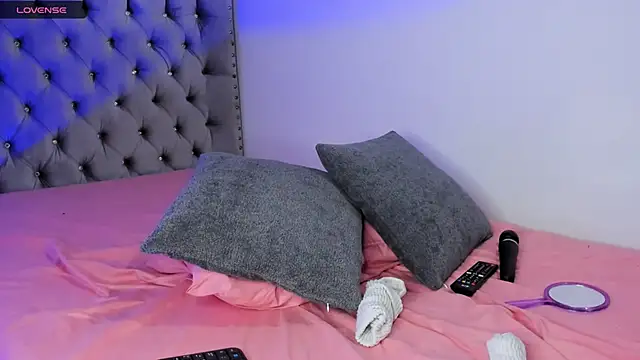 eva cutee  online show from April 10, 12:16 am