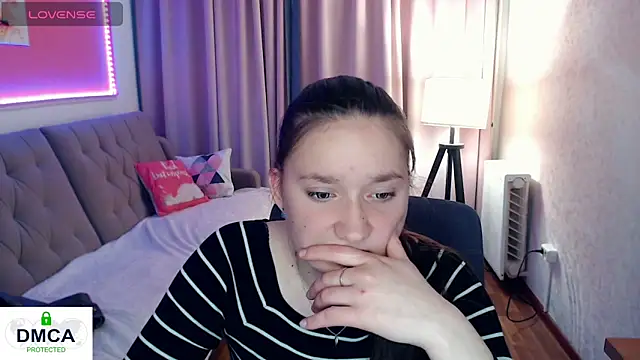 Sparkling Starlet67 online show from April 18, 11:25 am