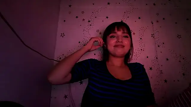 Snapshot of AngelCruz616 chatting on February 26, 4:50 pm AngelCruz616 online show from February 26, 4:50 pm