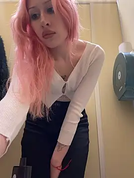 Snapshot of VelvetPulse2 chatting on February 26, 5:23 pm VelvetPulse2 online show from February 26, 5:23 pm