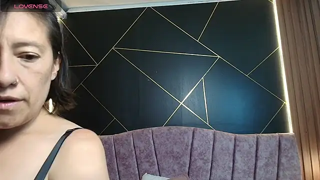 MoriahStorm online show from March 24, 12:54 pm