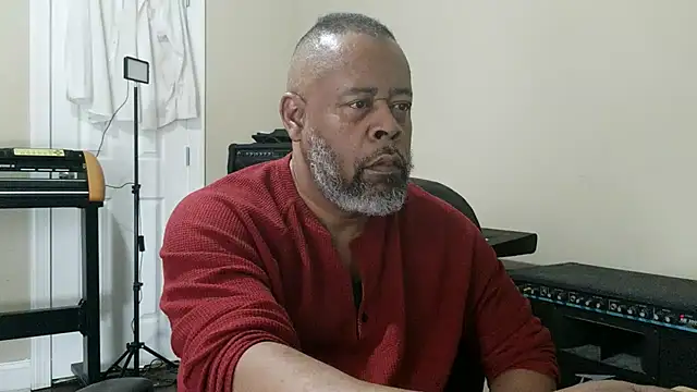 Cleozevo1961 online show from March 9, 7:40 pm